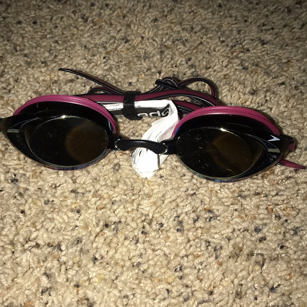 Speedo goggles